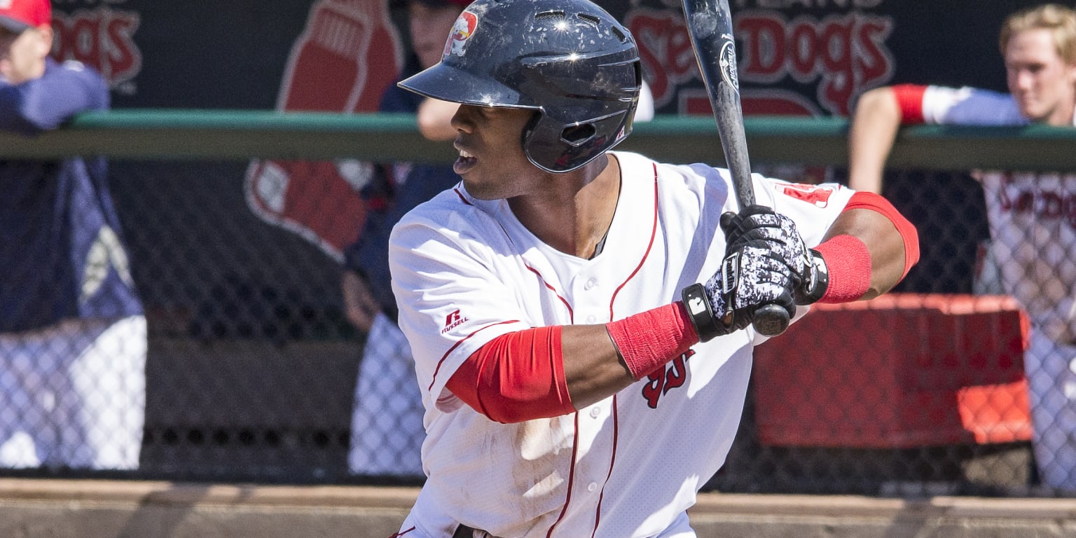 Tavarez's Homer Gives Sea Dogs Opening Day Victory