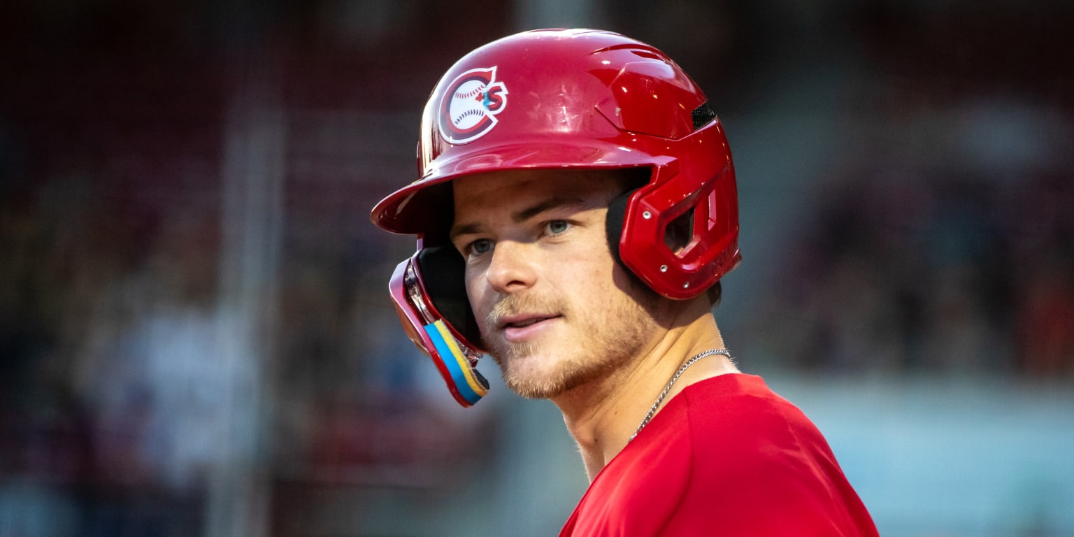 King of Spain Garrett's Bunt Completes Comeback