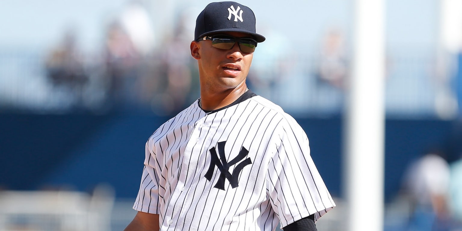 Yankees' Derek Jeter plays, talks good game as teen prospect