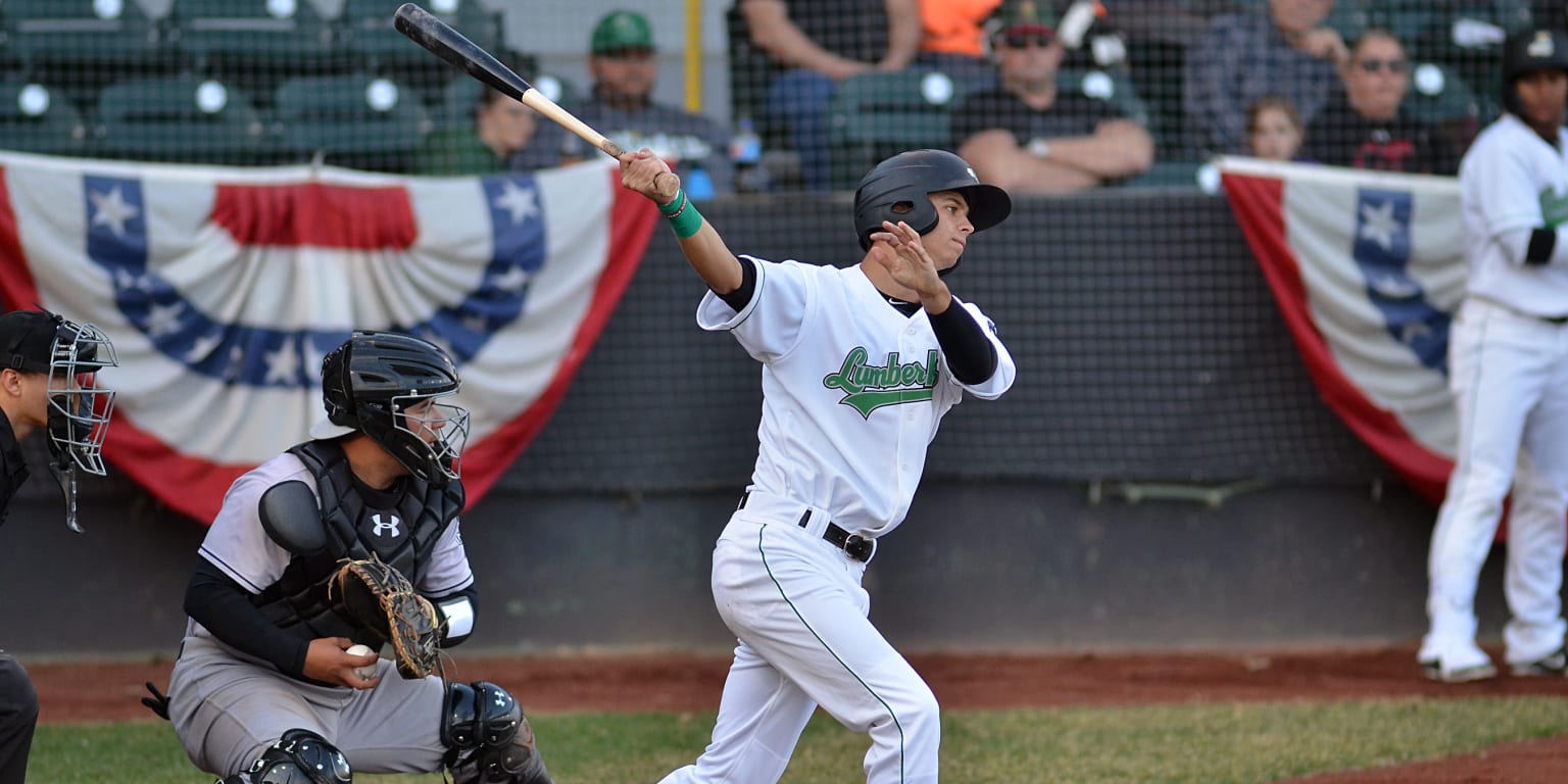 What is better? Alex Vesia's - Clinton LumberKings