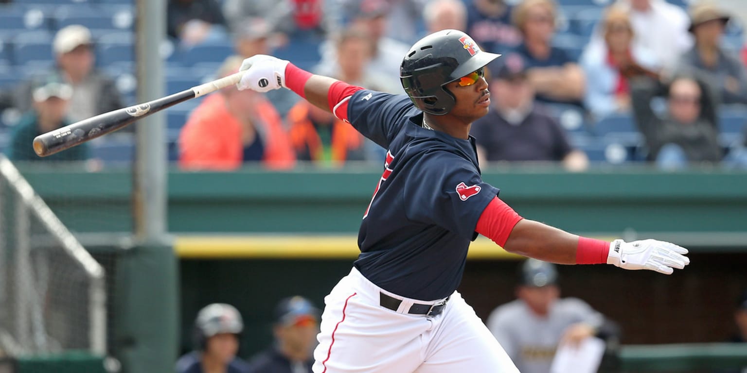 Brock Holt hits grand slam, Red Sox beat Blue Jays 8-7