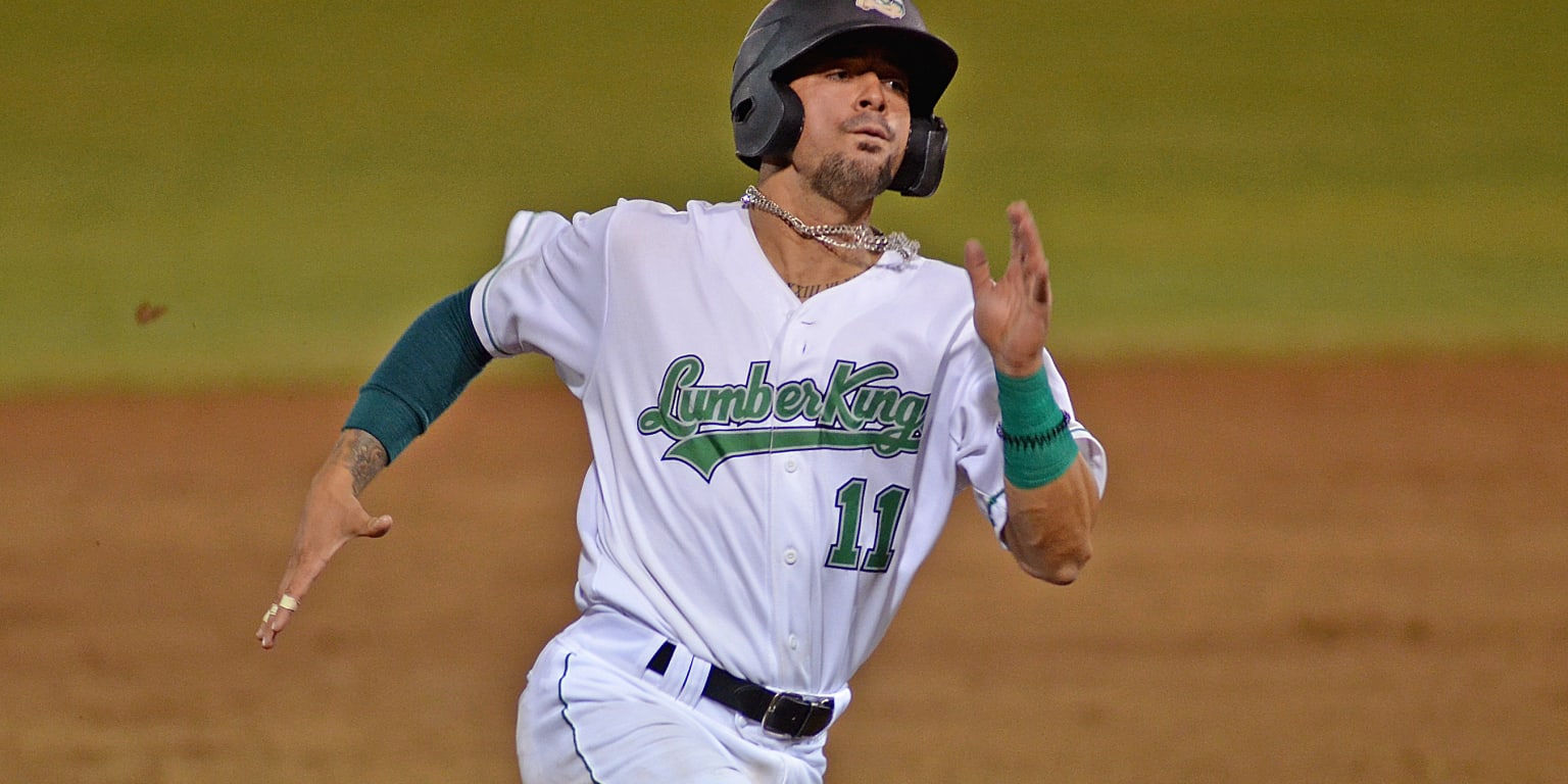 What is better? Alex Vesia's - Clinton LumberKings