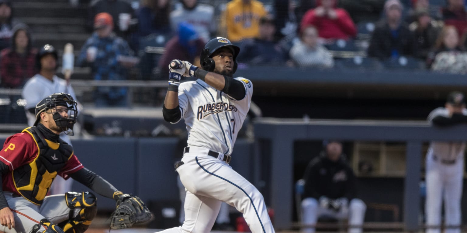 Chris Gittens, Trenton Thunder rally past AkronRubberDucks, 86