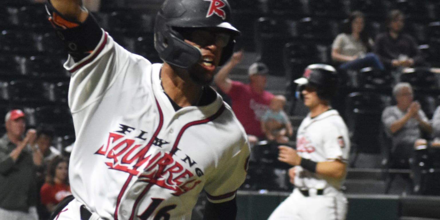 Six-run inning stretches Squirrels win streak to six | MiLB.com