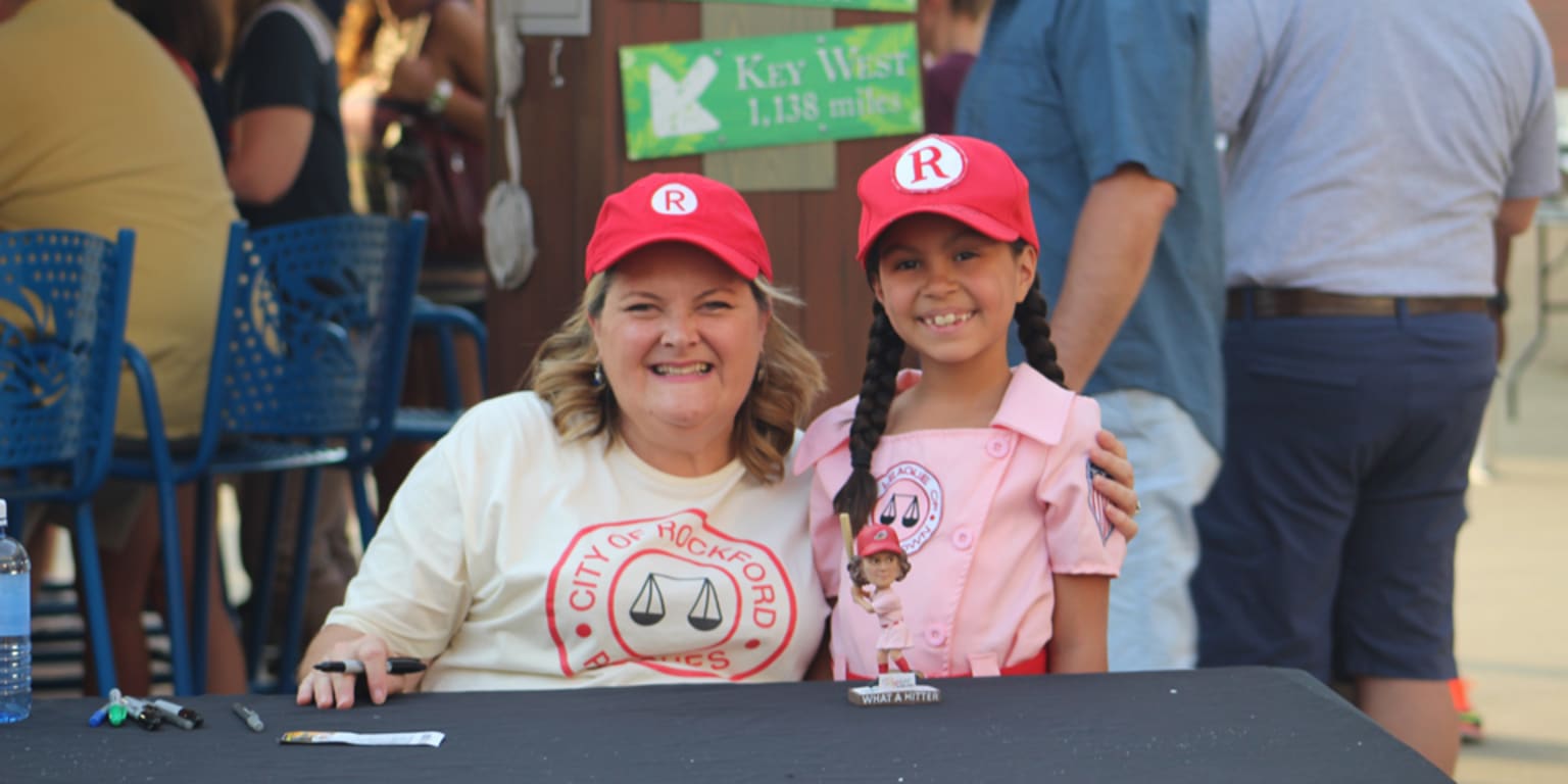 A League Of Their Own Reunited The Rockford Peaches For The 25th