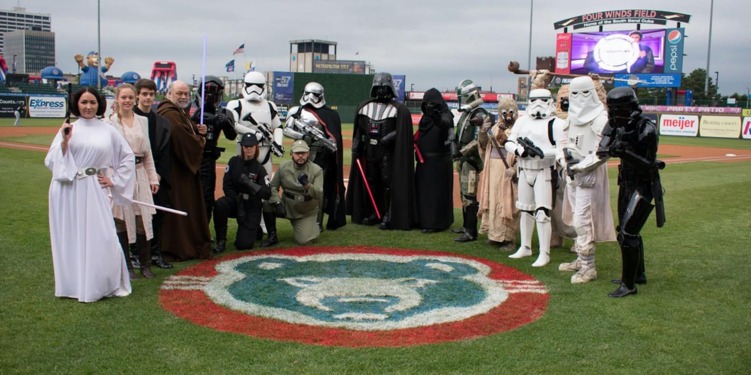 Star Wars fans come together at Four Winds Field