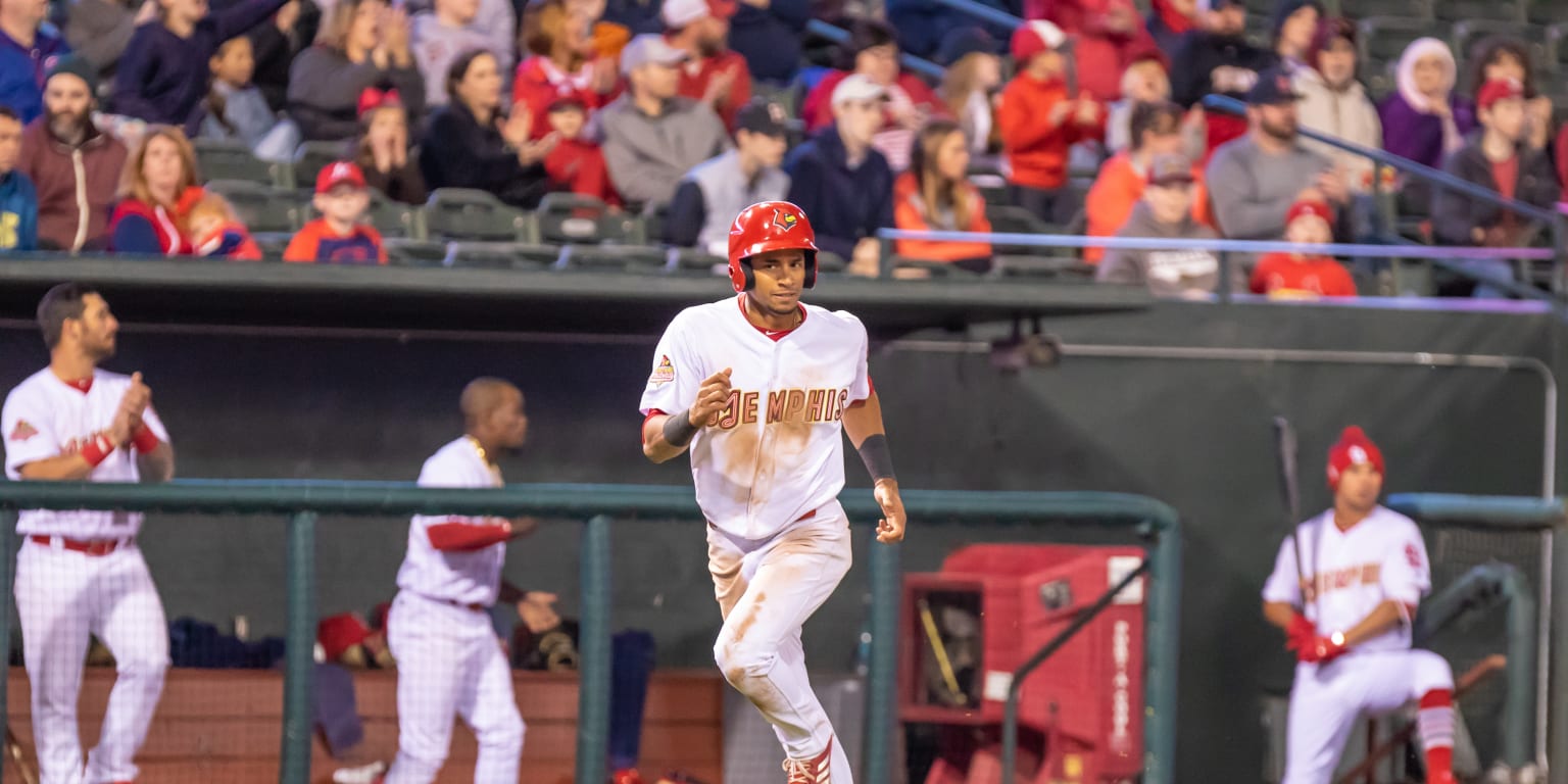 Mercado has 5 RBIs to lead Cardinals over Dodgers 10-5