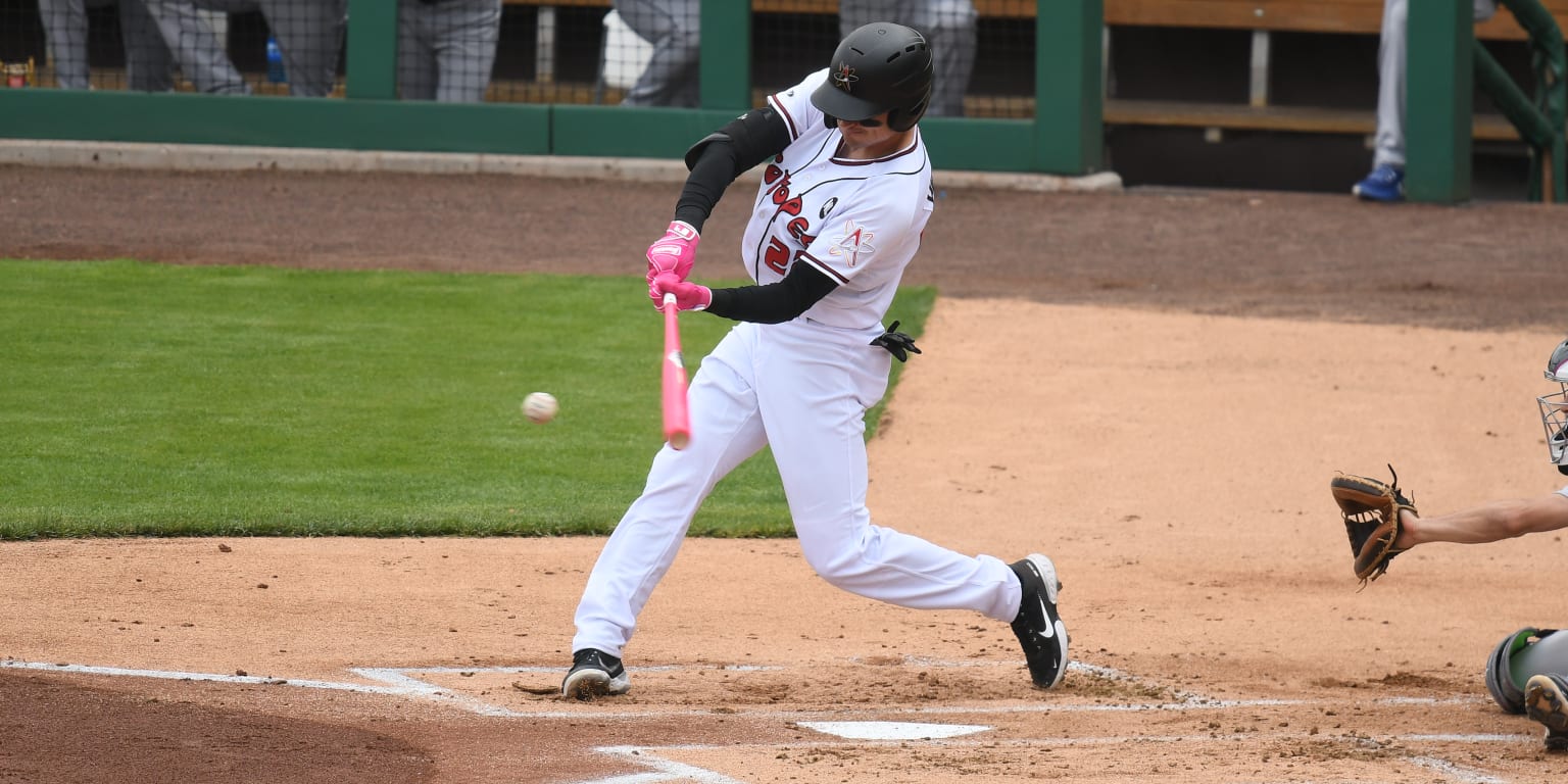 Wynton Bernard's RBI single, 05/14/2023