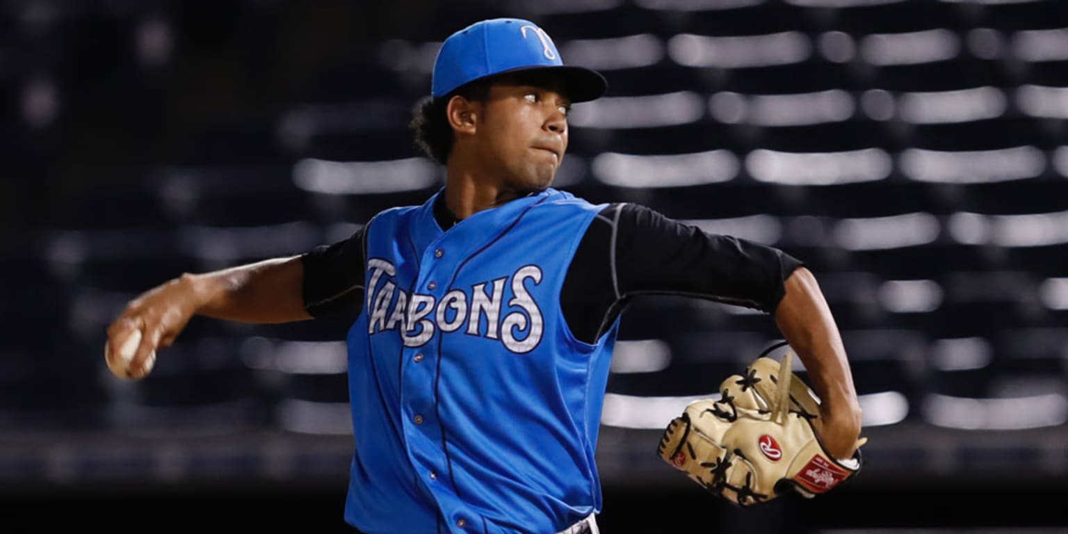 Yankees prospect Deivi Garcia could be getting chance he's needed 