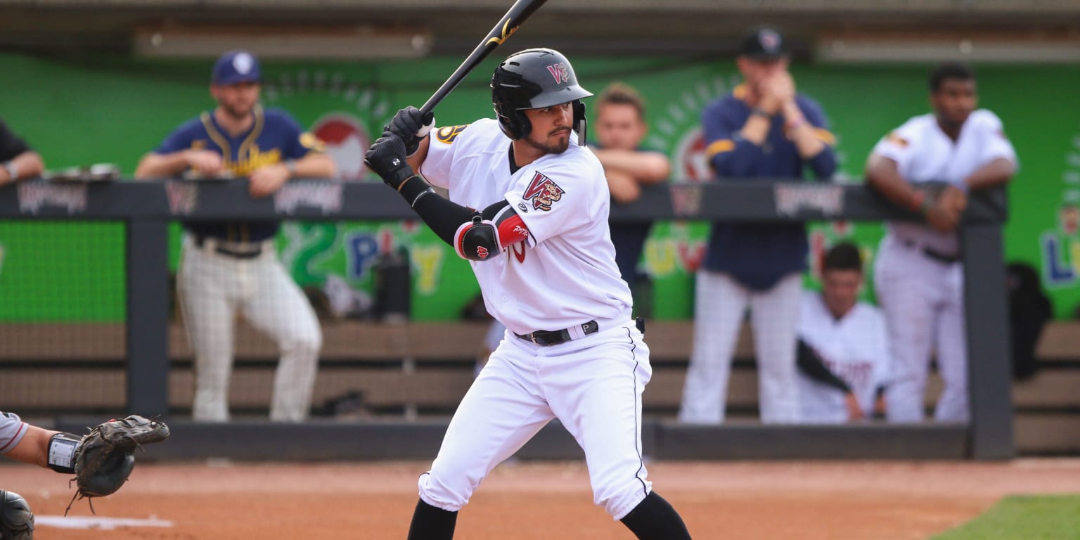 Rattlers Rally Again for Sweep of the Loons | MiLB.com