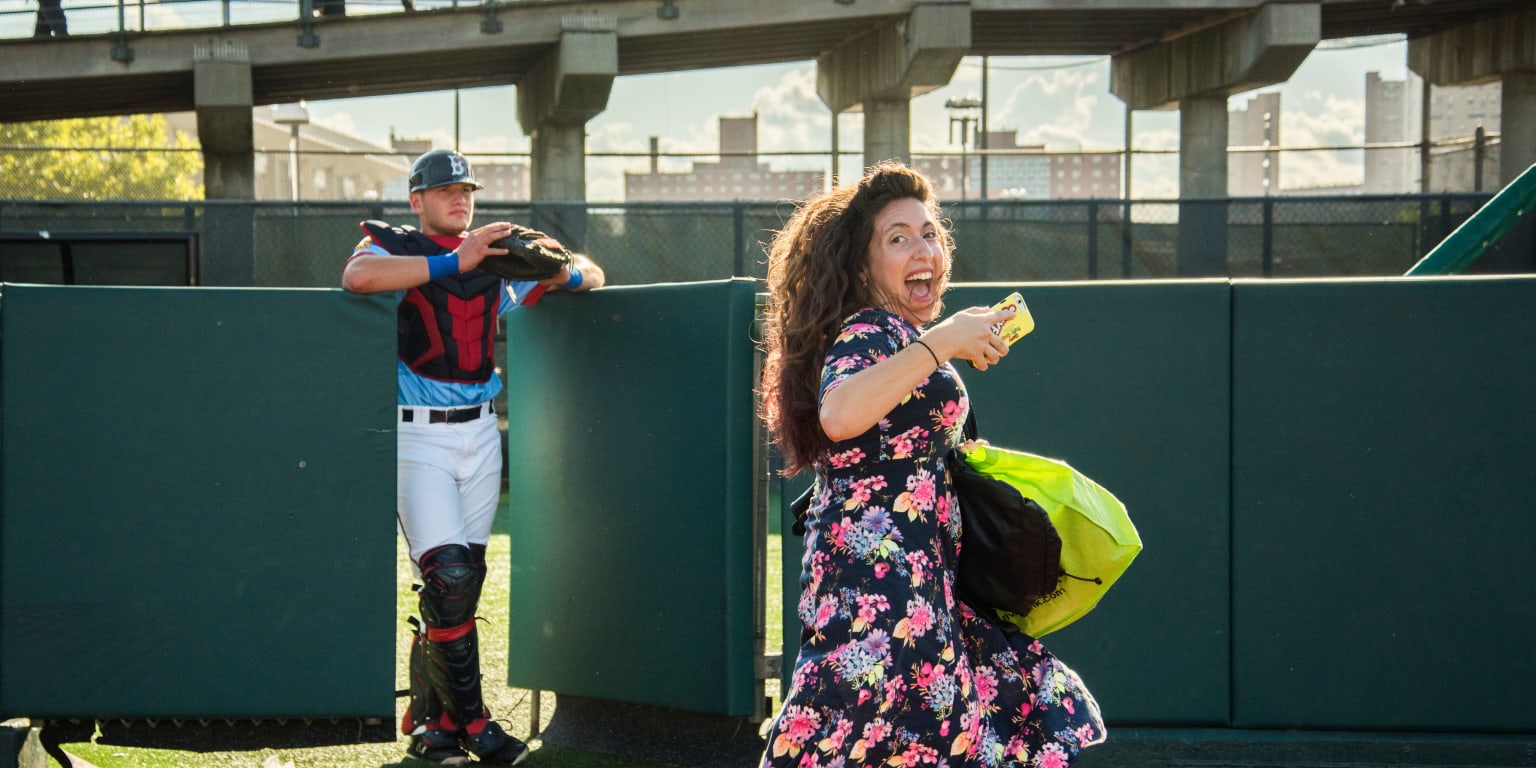 How the Brooklyn Cyclones make Seinfeld Night an annual hit