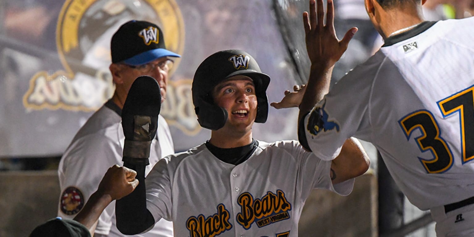 Crosscutters Take Game One in Granville | MiLB.com