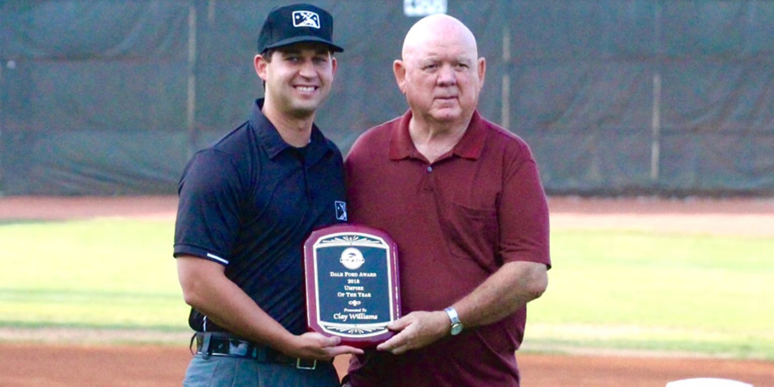 MLB umpire with ties to Greenville announces retirement