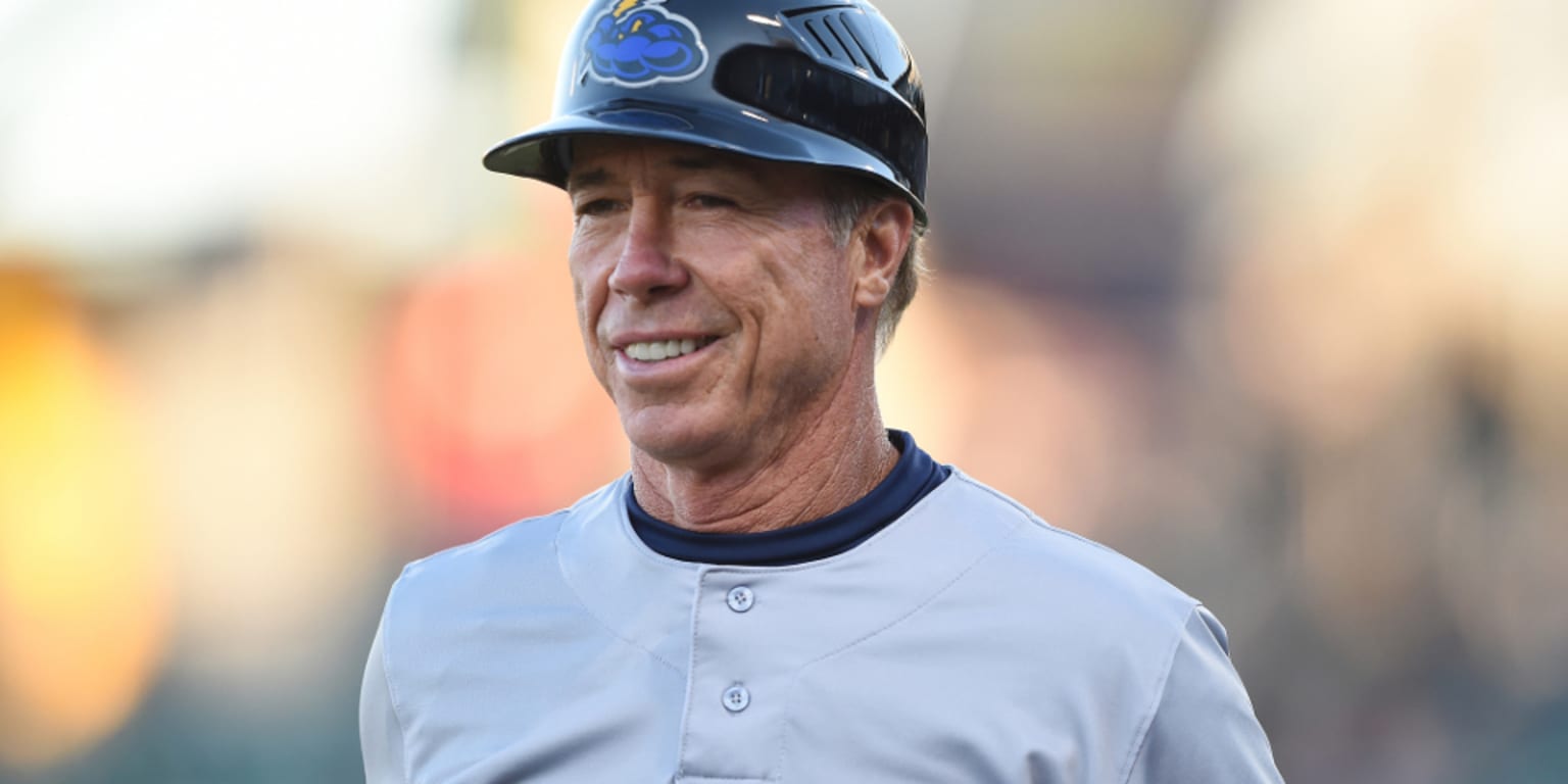 BREAKING: Yankees not renewing RailRiders manager Bobby Mitchell's