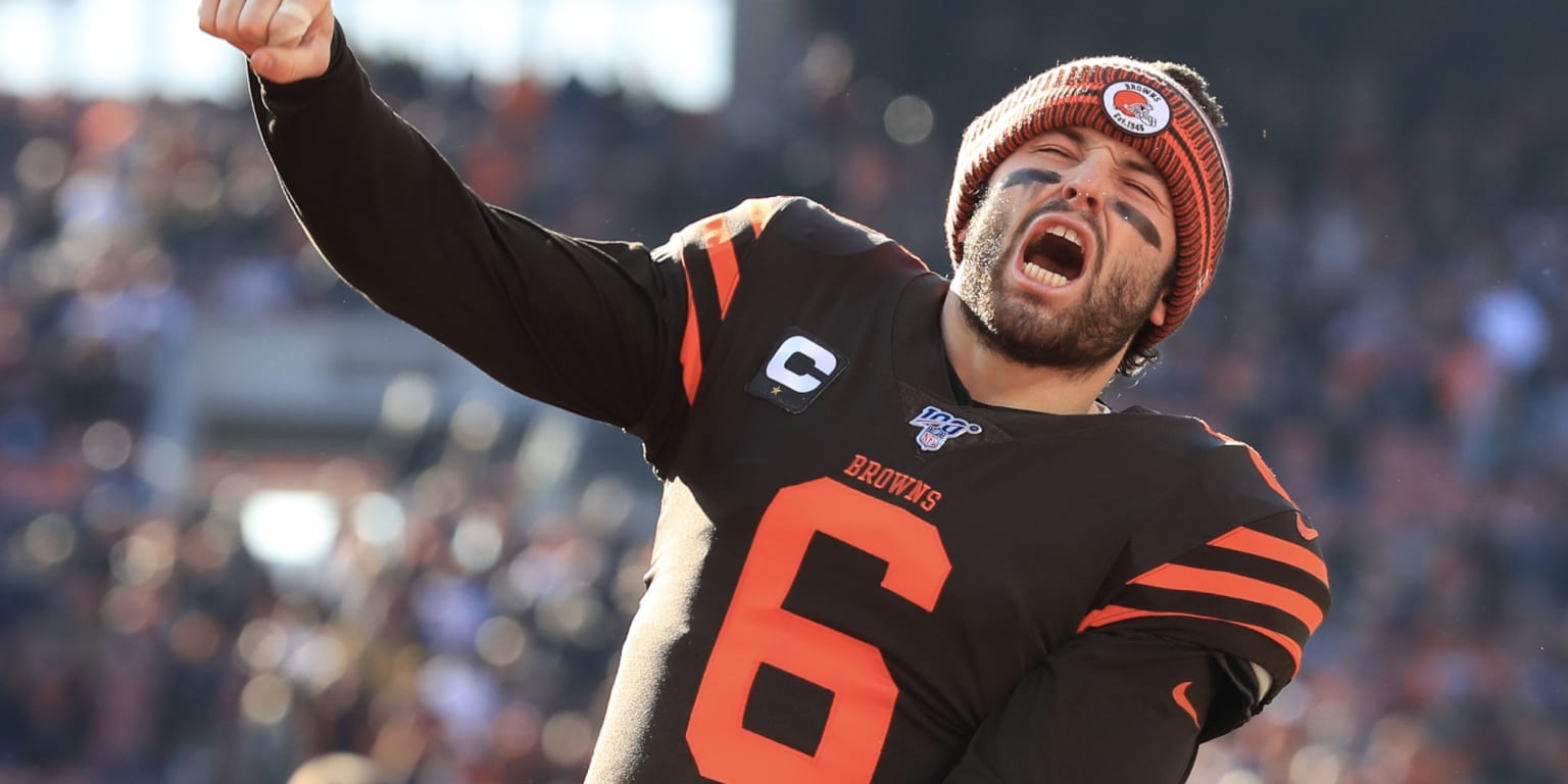 Baker Mayfield yells for fan to get Browns jersey 'outta here'