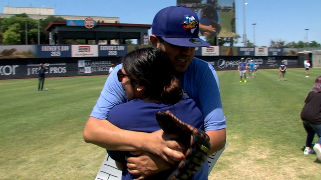 A year after losing eye in suicide attempt, SF Giants prospect