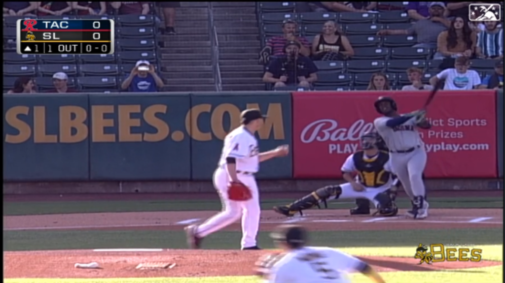 Cesar Izturis (3) of the Seattle Mariners during an extended