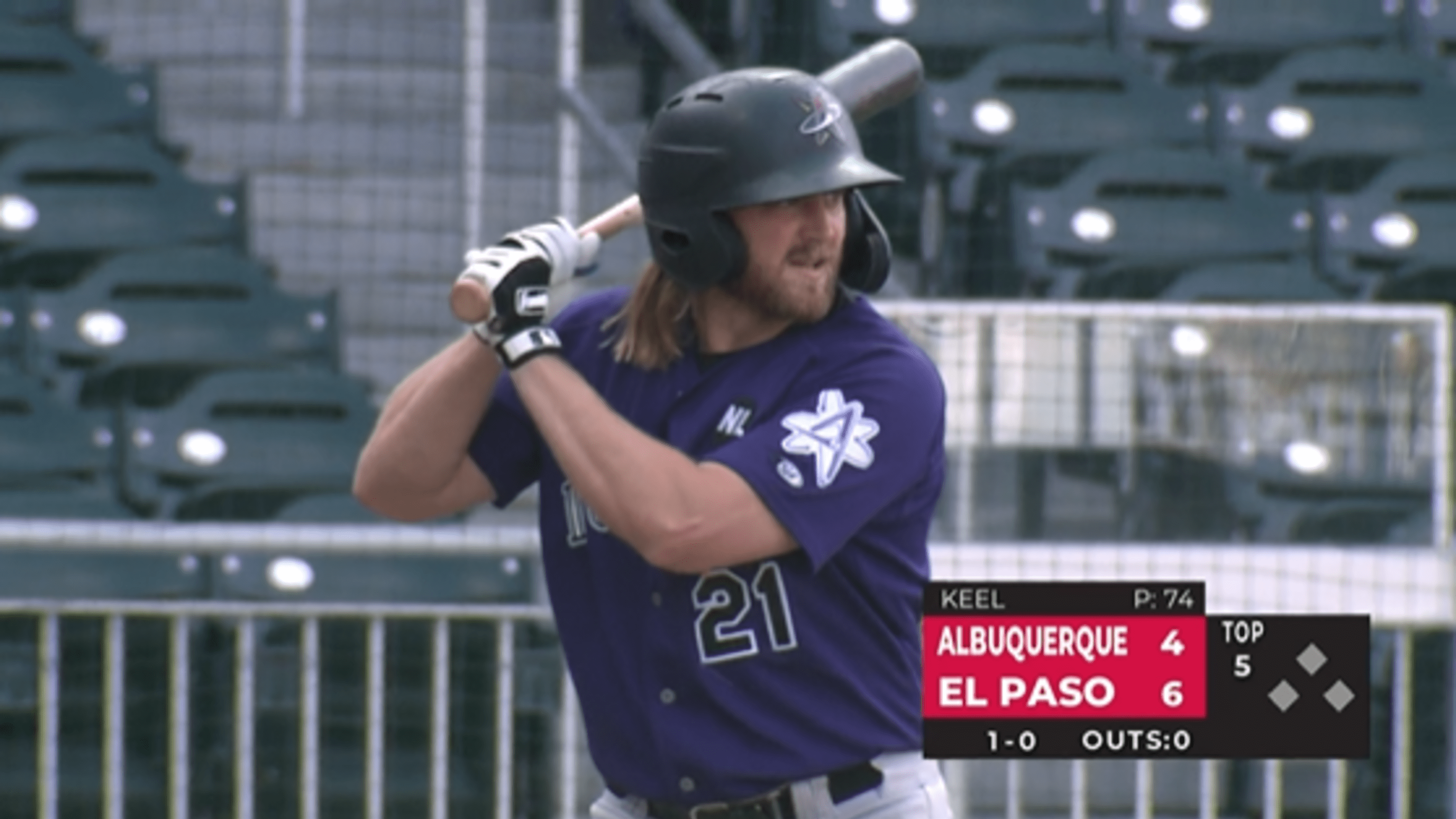 Clearwater's Howard Johnson hit in face by line drive, taken to