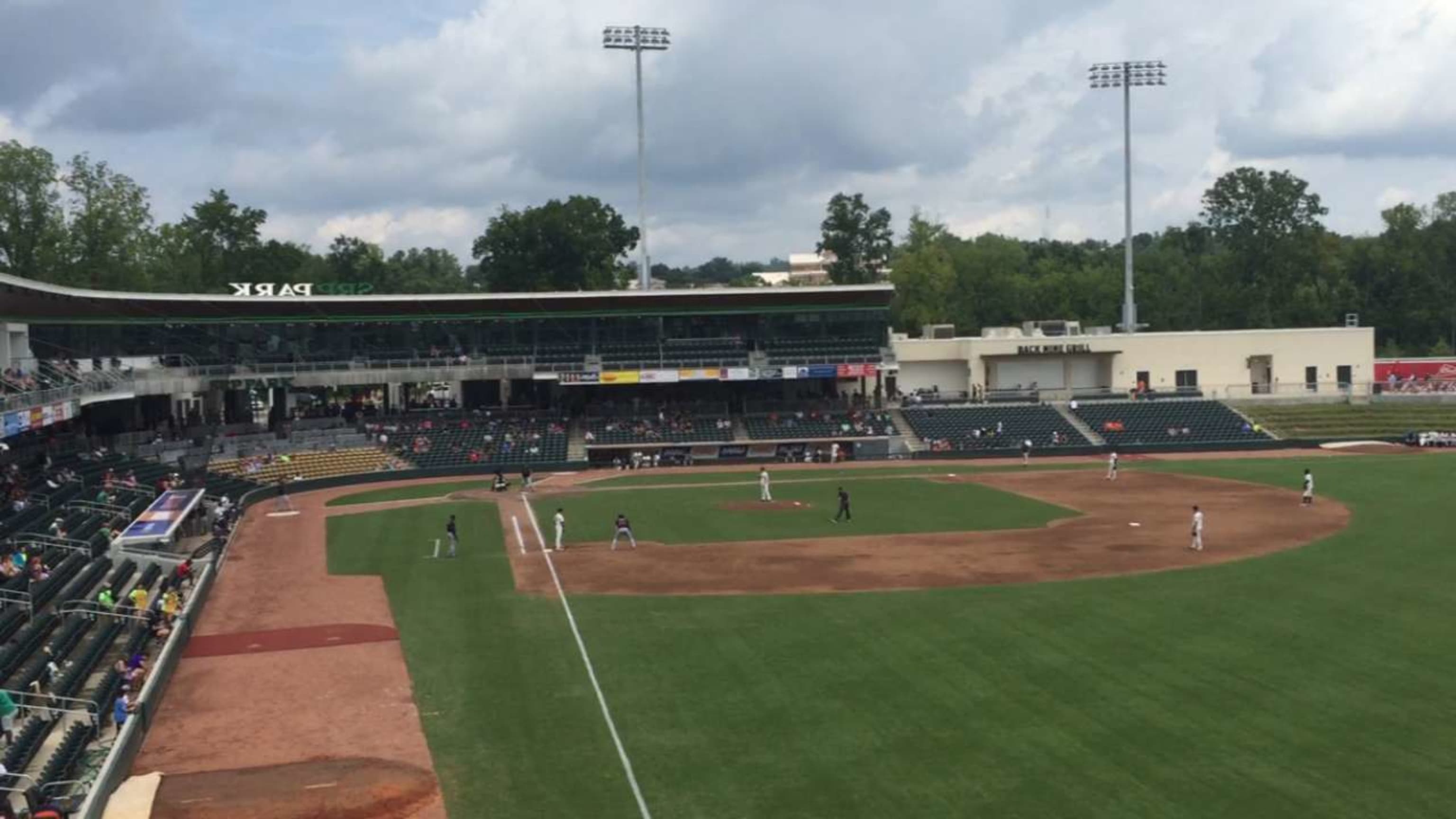 Ben Hill Visits Augusta Greenjackets New Srp Park Milb Com