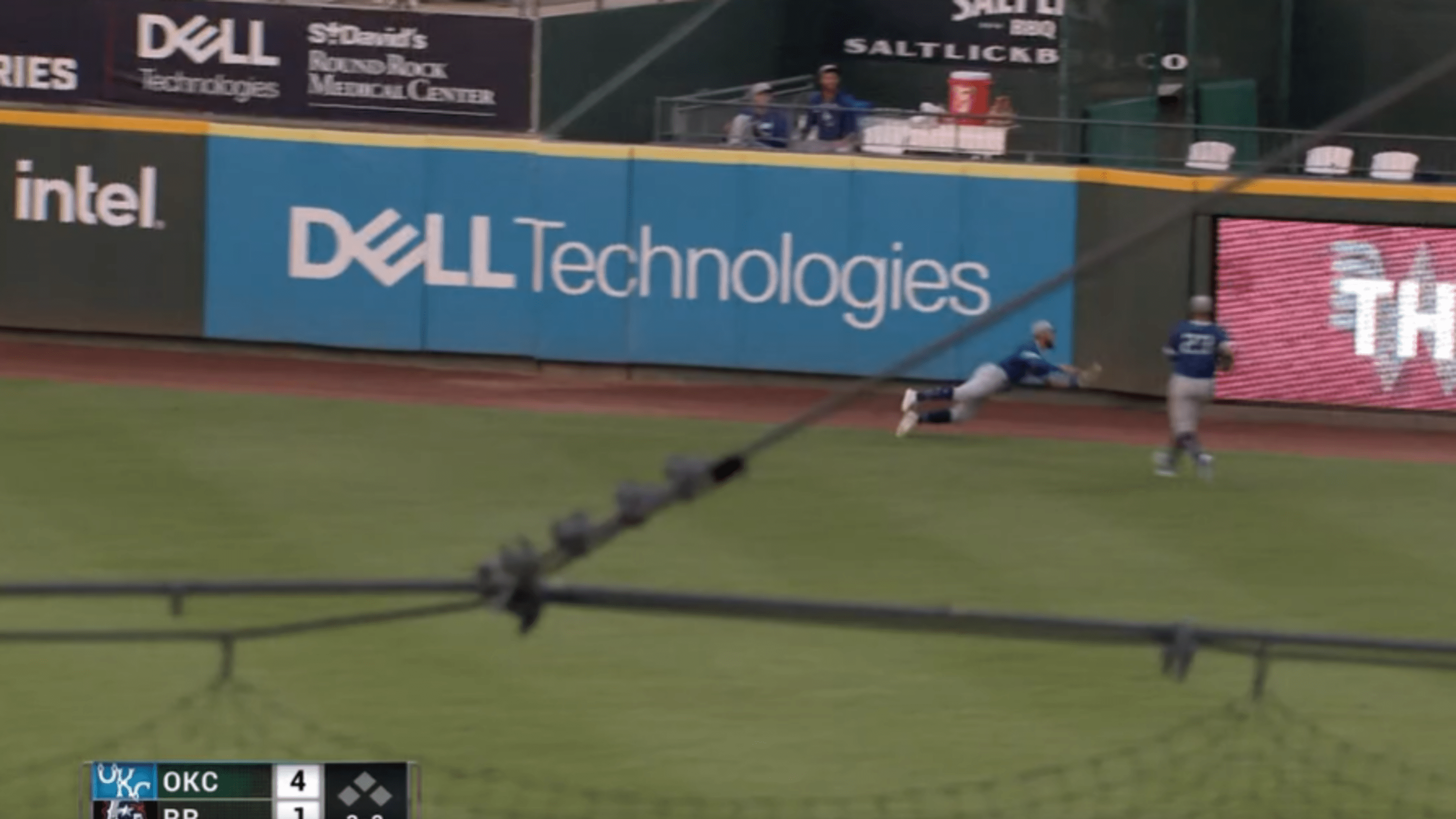 Blue Jays' Kevin Pillar makes catch that 'might be his best ever