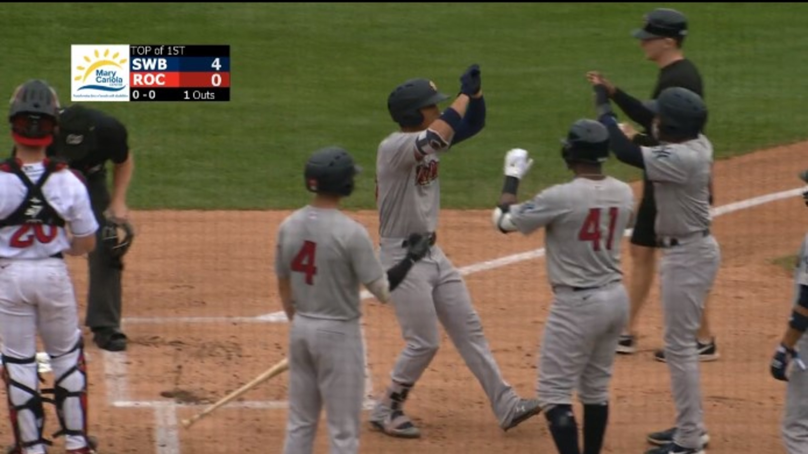 Oswaldo Cabrera crushes his first MLB home run!