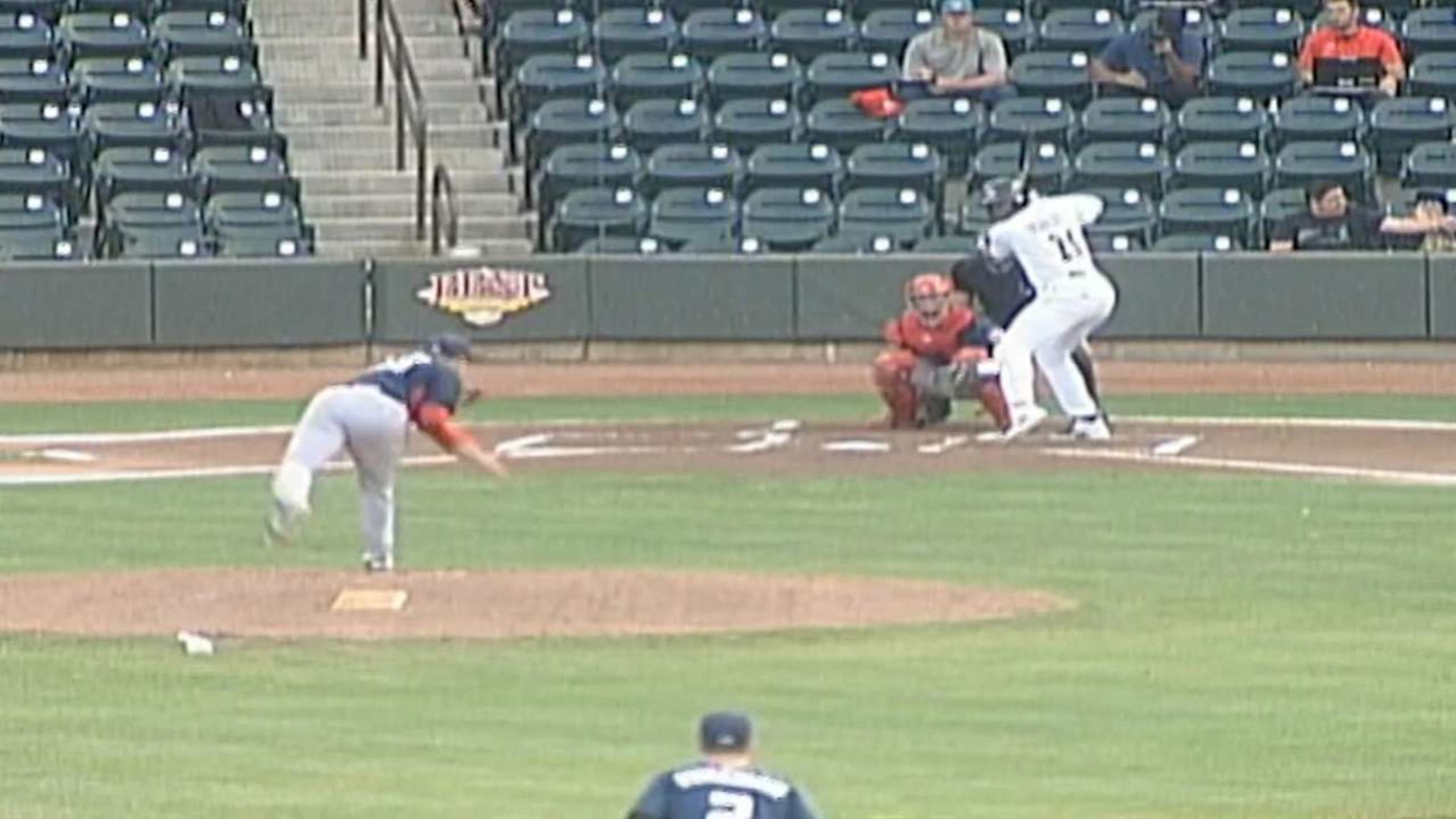 Luis Robert collects career-high four hits for Winston-Salem Dash