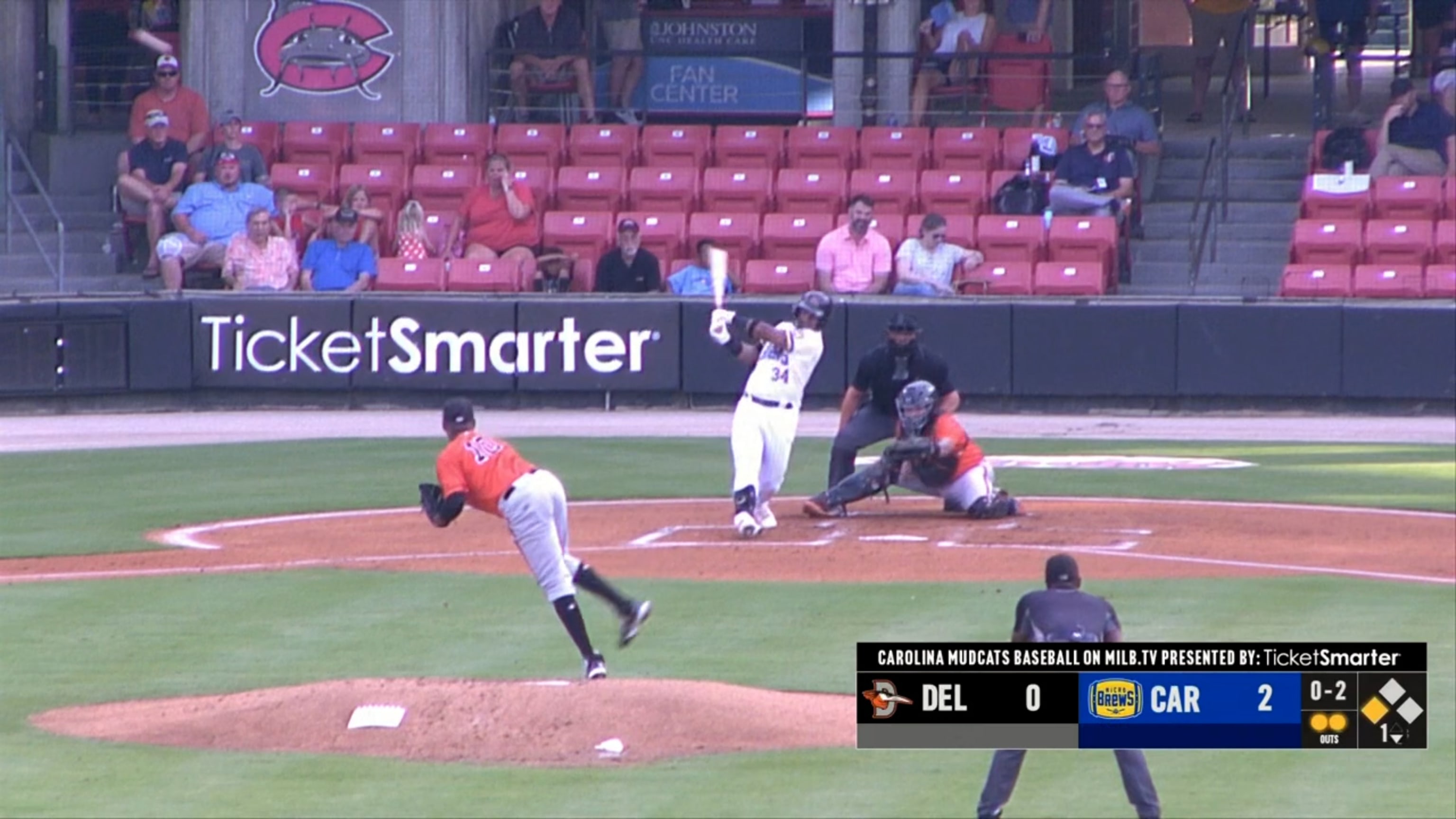 Oswal Leones' two-run HR | 07/15/2022 