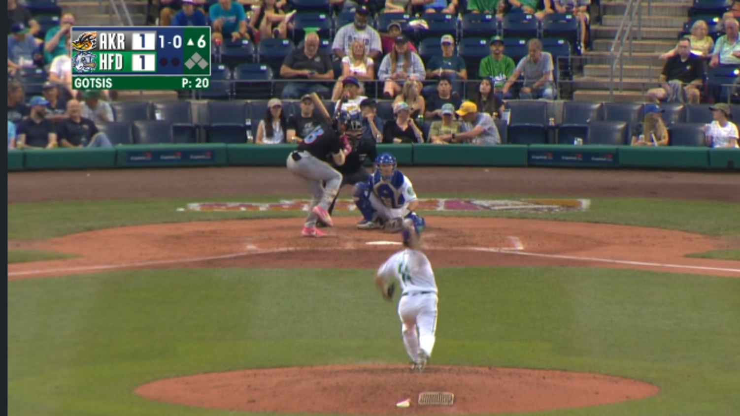 Valera hits go-ahead home run | 06/18/2022 | MiLB.com