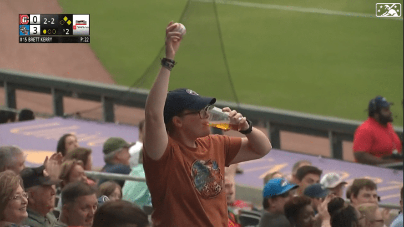 Fan catches foul ball, chugs beer 05/04/2022 Wind Surge