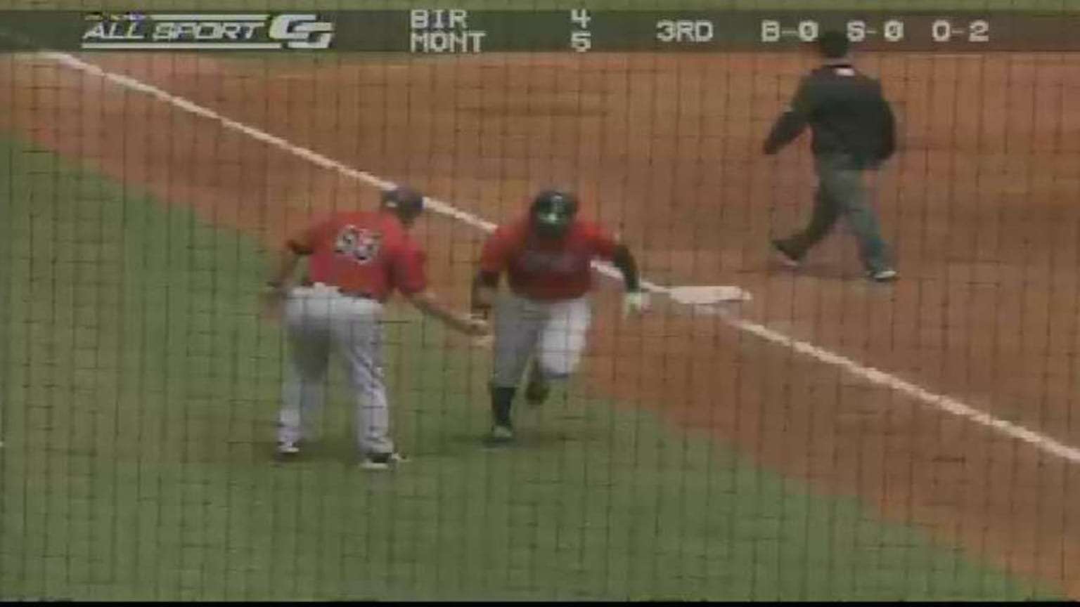 Barnum goes deep again | 05/02/2017 | MiLB.com