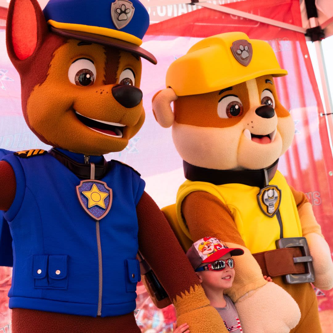 Sunday Characters with Paw Patrol