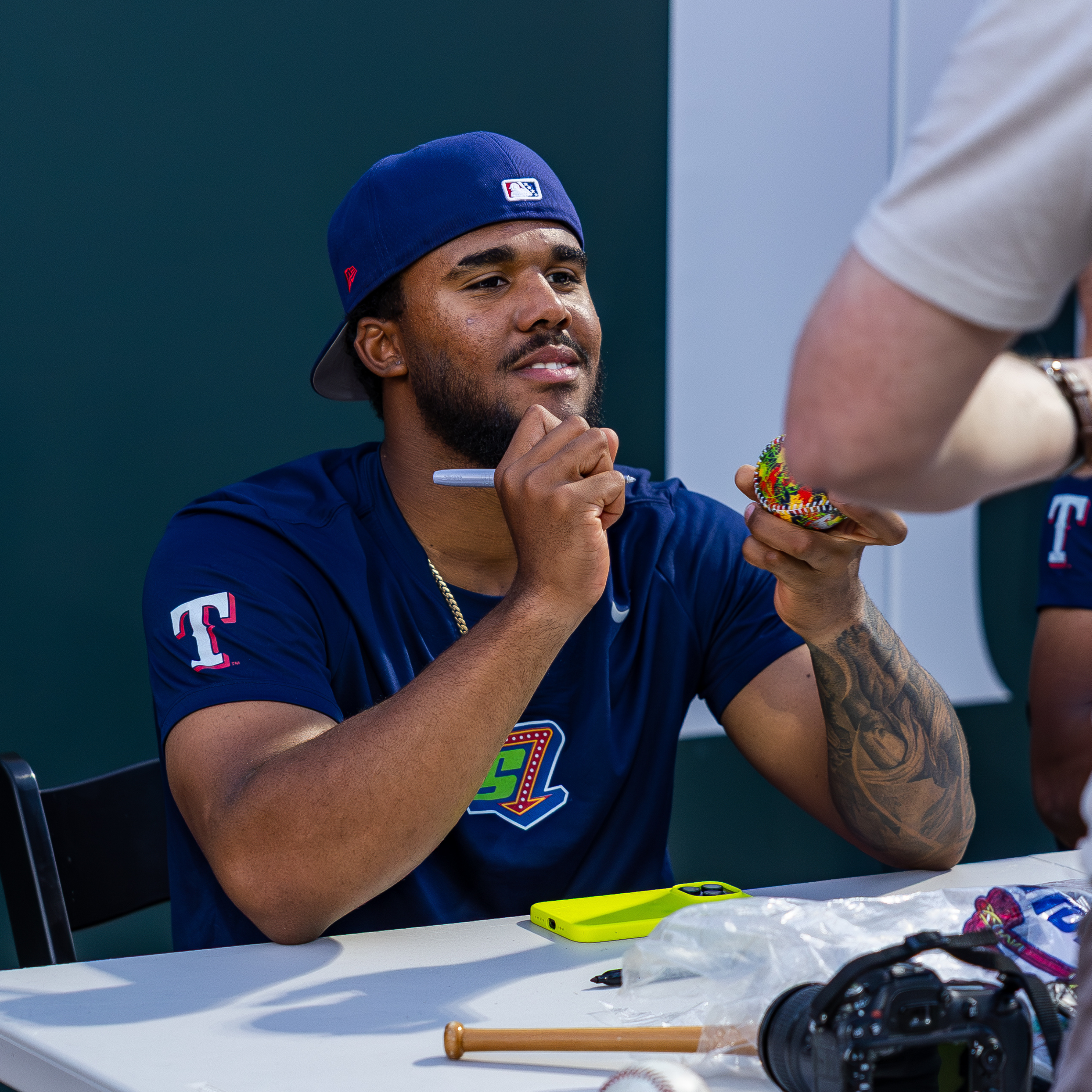 Sign-It Saturday presented by Milliken
