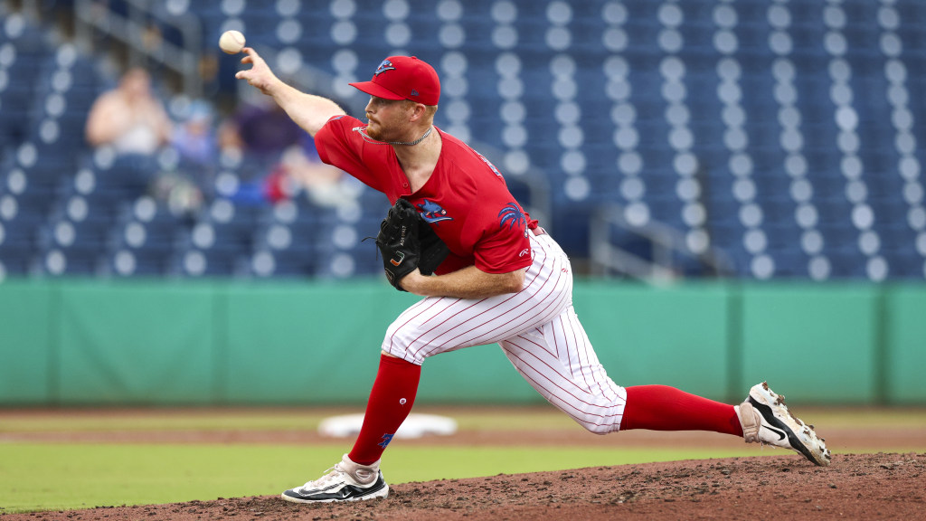 Phillies eighth-rounder Brian Walters fires in a strike during a win for the Clearwater Threshers.