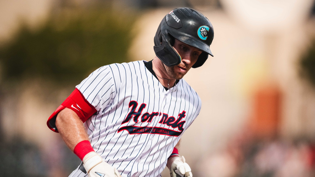 Andy Weber belted a two-run Home Run but the Knights came up short to the Redbirds 3-2.