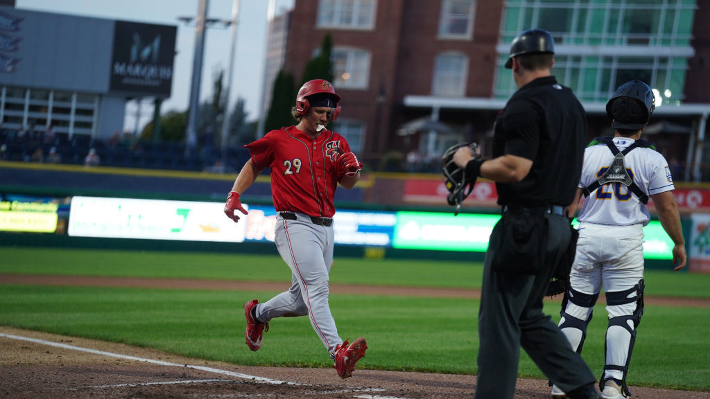 Kevin Bazzell went 4-for-5 with a homer, double and three runs scored in the win