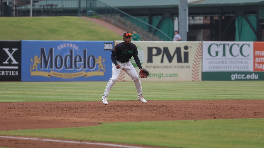 Infielder, Murf Gray