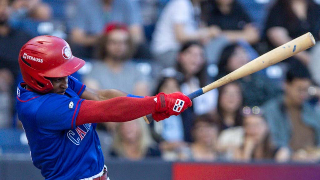 C's Crumble In 9th, Lose 9-7