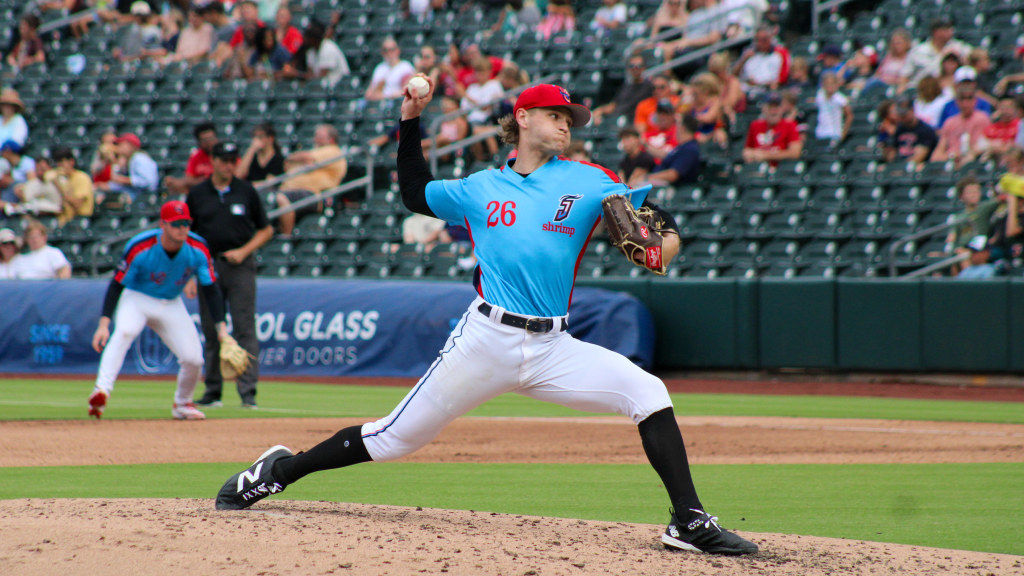 Amos Willingham fires three scoreless frames in Jacksonville's 10-1 win over Memphis Sunday afternoon. (Skylar Catherwood/Jacksonville Jumbo Shrimp)