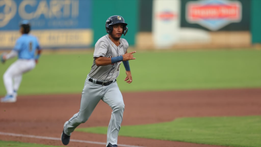 Luis Verdugo was 1-for-2 with two walks tonight.