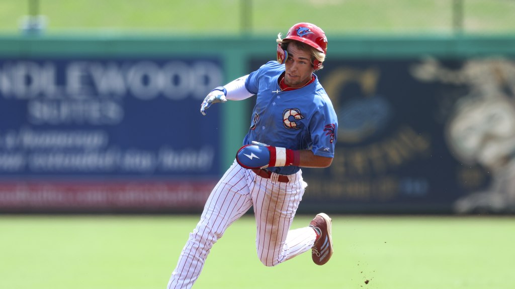 Phillies infield prospect Tyler Pettorini sprints towards second base in a game for the Clearwater Threshers.