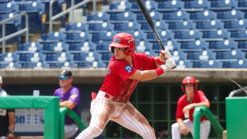 Phillies infield prospect Juan Villavicencio readies for a pitch during an at-bat with the Clearwater Threshers.