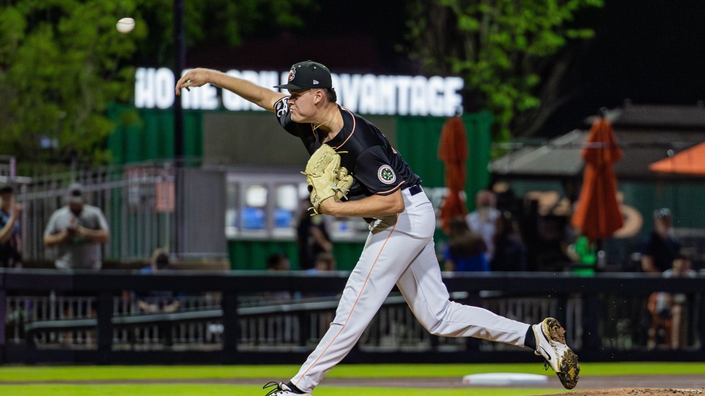*Garrett Baumann fans a career and franchise high 11 as Clingstones take series lead over Knoxville.*