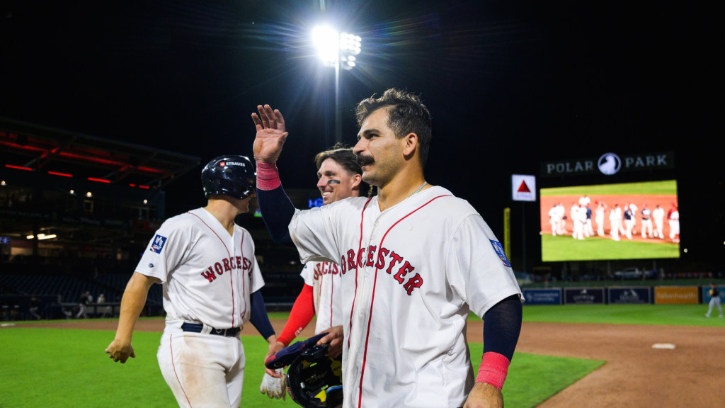 Mickey Gasper’s dramatic game-winning 2-run double with two outs in the final inning gave the Worcester Red Sox a doubleheader sweep over the Jacksonville Jumbo Shrimp on Wednesday at Polar Park.