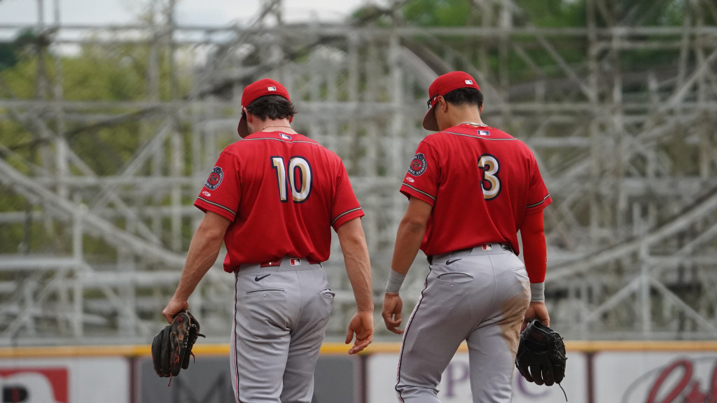 Wallace's grand slam tied the game at five in the seventh