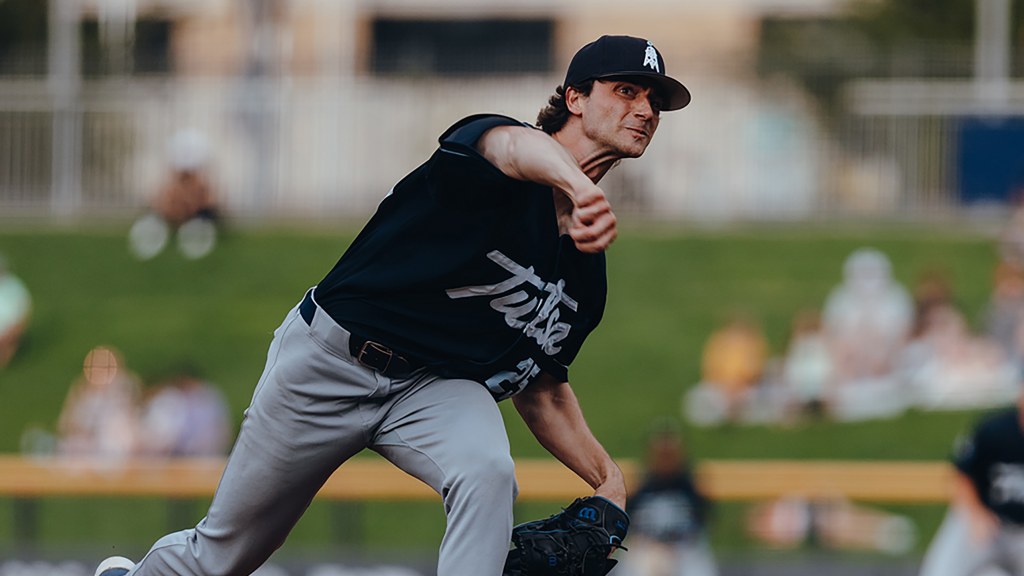 Starting pitcher Peter Heubeck allowed two runs in three innings as Tulsa's nine-game winning streak came to an end on Friday night with a loss in Amarillo.