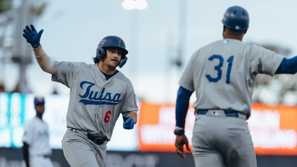 Jake Gelof's two-run homer staked Tulsa to an early lead on Saturday night in Amarillo before rain stopped the action.