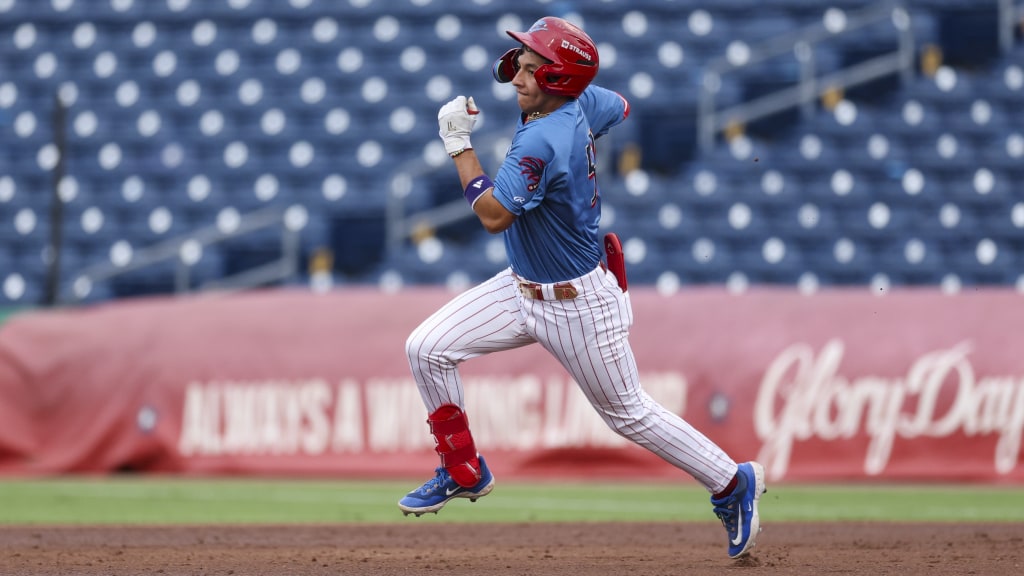 Phillies prospect Nolan Beltran runs to second base after a hit for the Threshers.