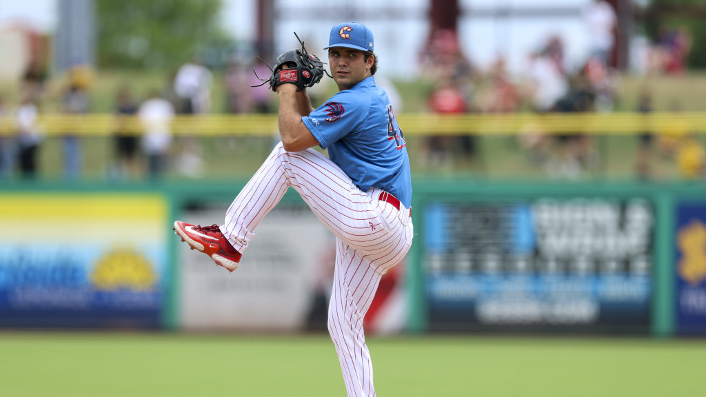 Phillies pitching prospect MT Morrissey fires in a strike on the mound for the Threshers.