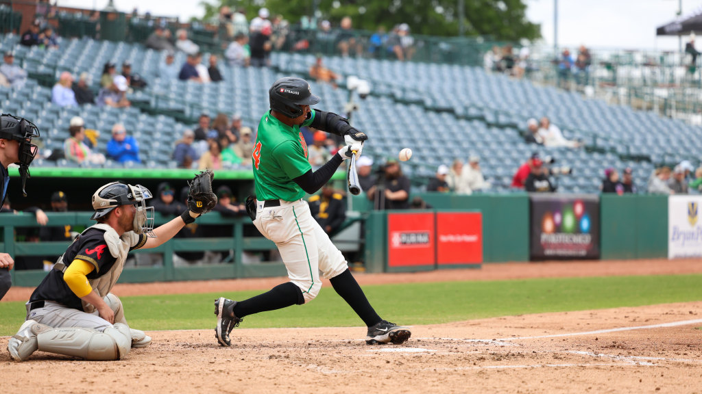 Infielder, Jhonny Severino