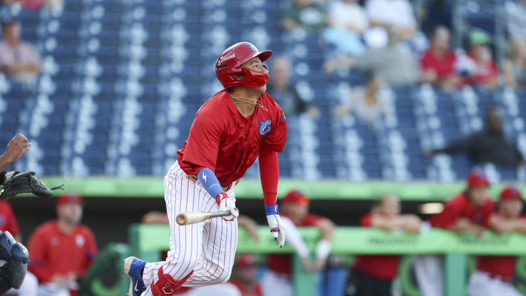 Phillies utility prospect Nolan Beltran takes a swing during a win for the Clearwater Threshers.